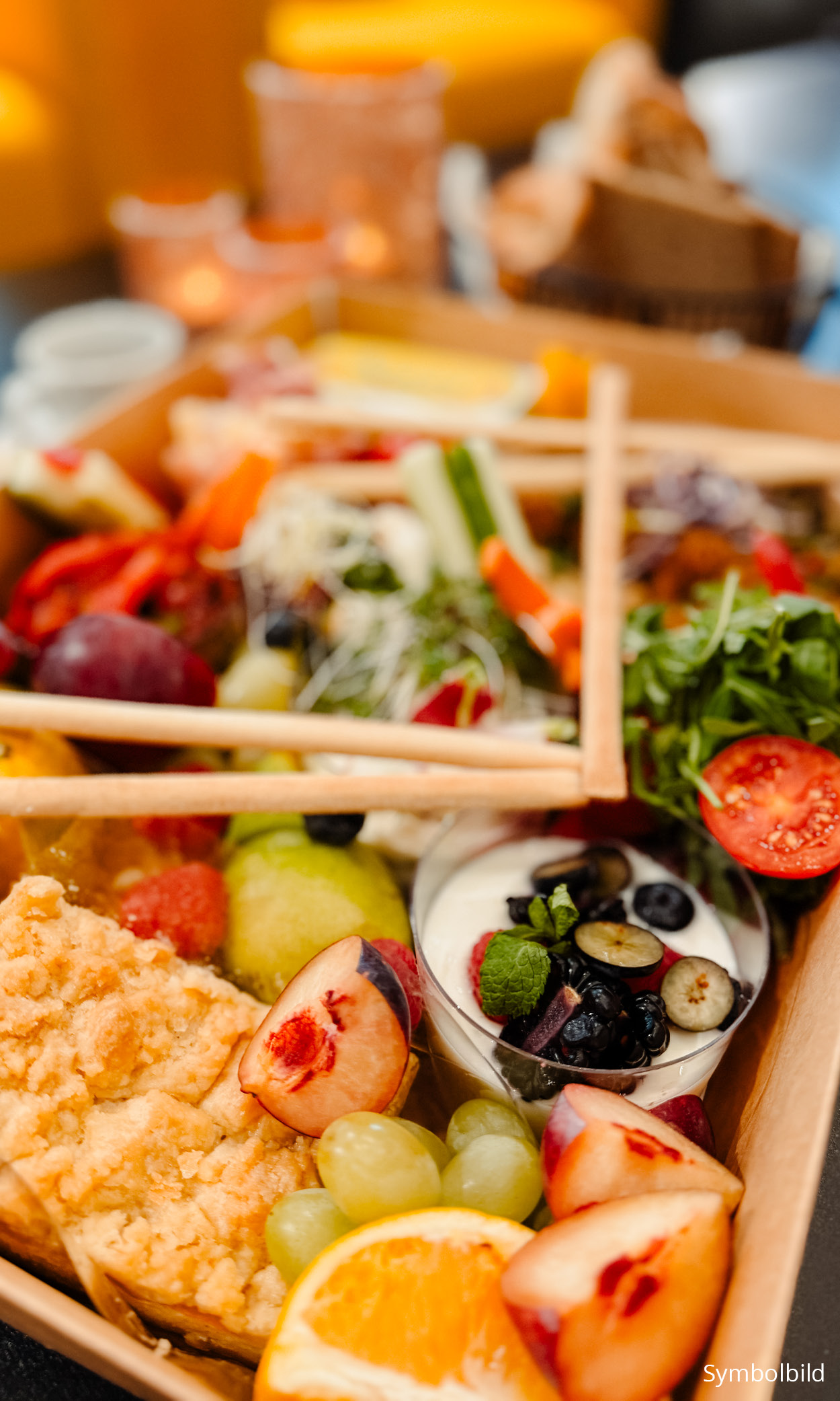 Das Bild zeigt eine Brunch.Box von kulinario mit dem Schriftzug 