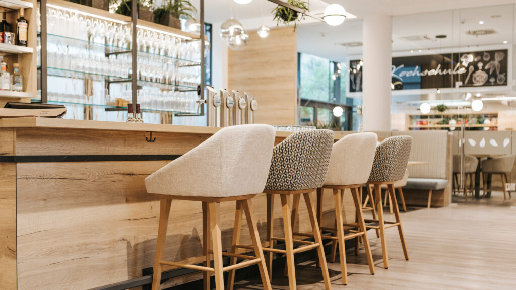 Das Bild zeigt die Bar des Linzer Restaurants kulinario.